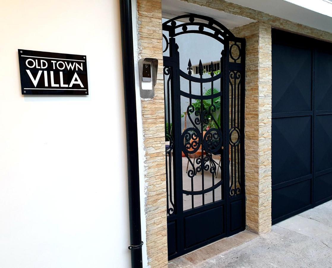 Old Town 2 Apartahotel *